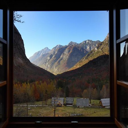Zadnjica Holiday House Soča Buitenkant foto