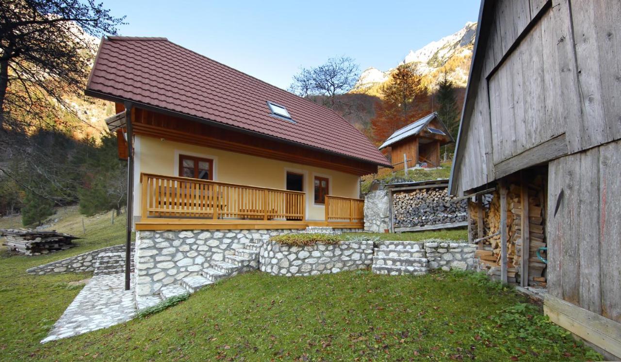 Zadnjica Holiday House Soča Buitenkant foto