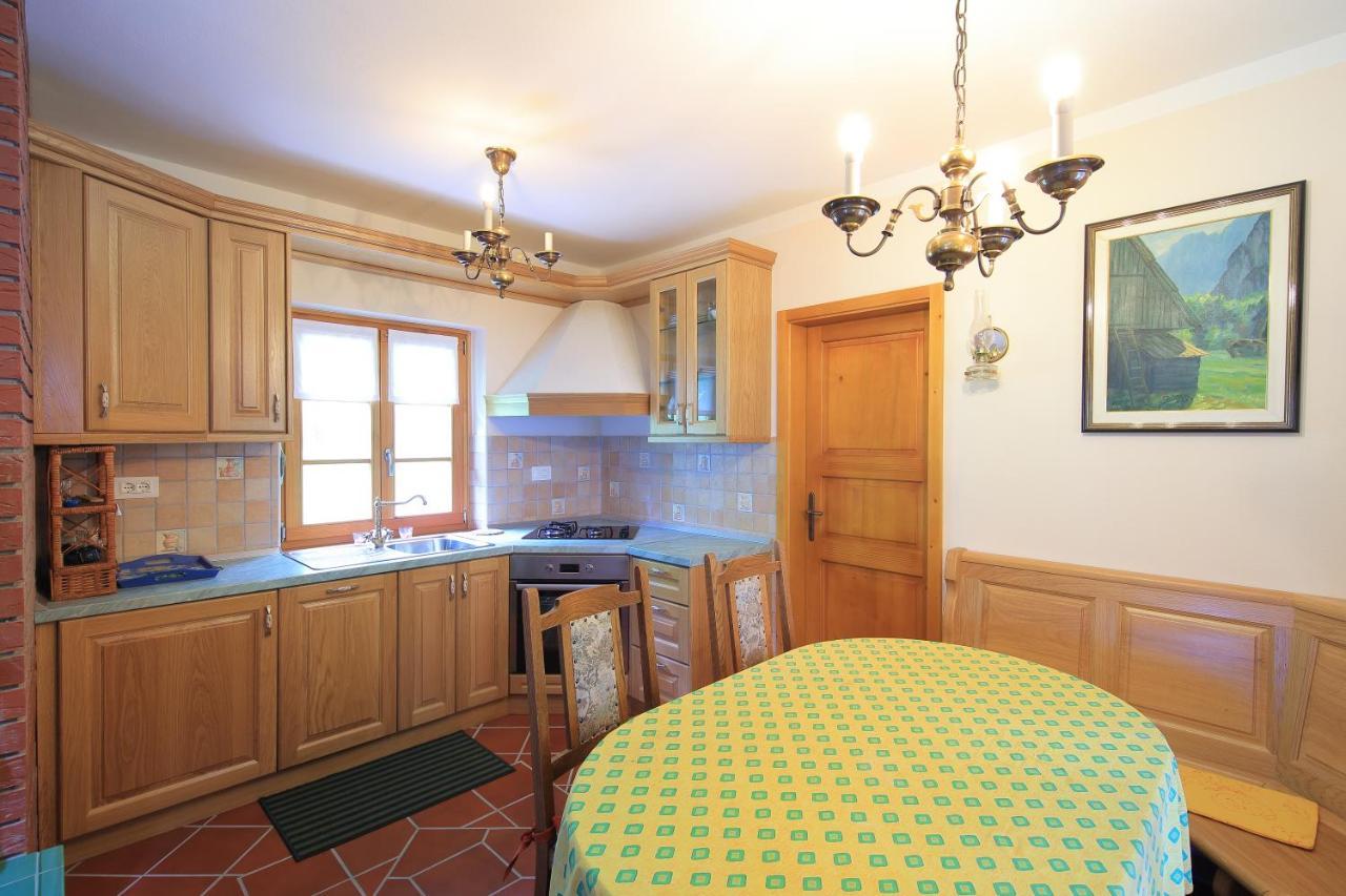 Zadnjica Holiday House Soča Buitenkant foto